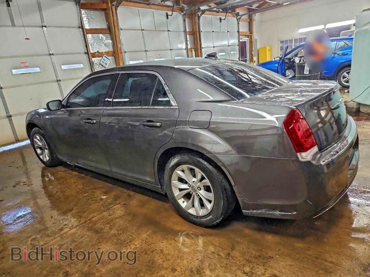 2021 CHRYSLER 300 - VIN: 2C3CCAAG8MH546251 - Фото 2