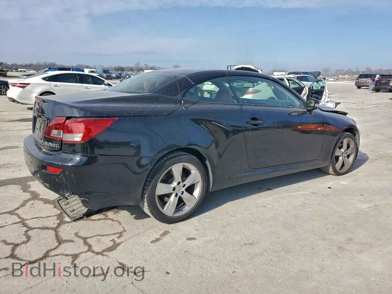 2011 LEXUS IS - VIN: JTHFF2C21B2520764 - Photo 3
