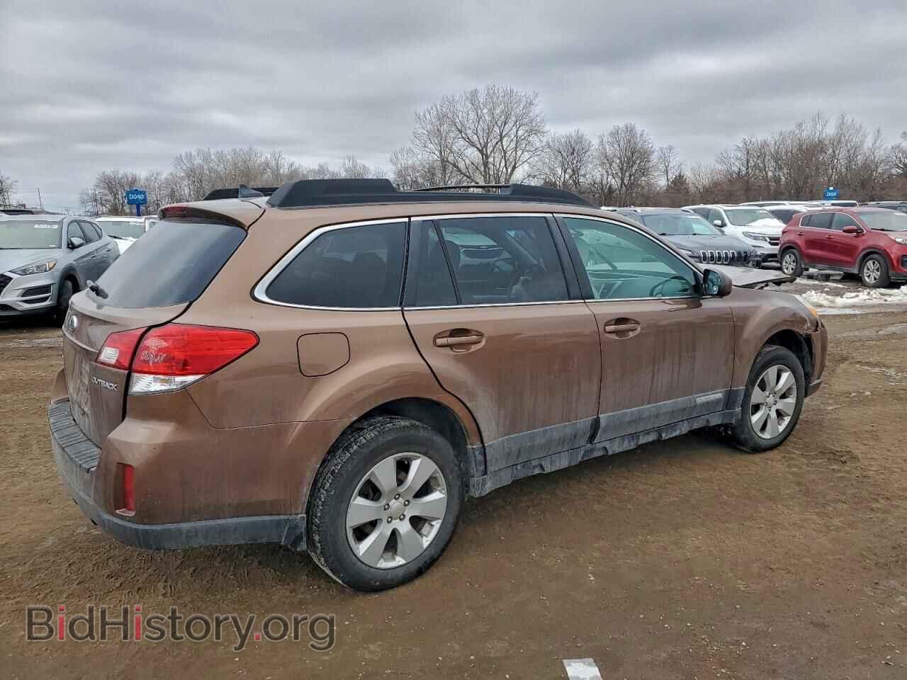 2011 SUBARU OUTBACK - VIN: 4S4BRCHC6B3422186 - Фото 3