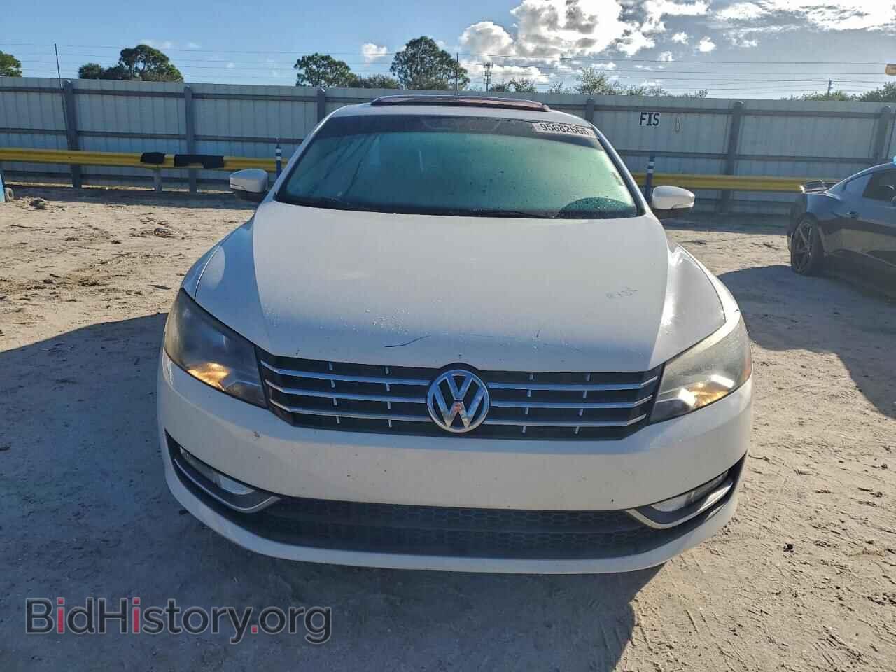 2013 VOLKSWAGEN PASSAT - VIN: 1VWCN7A32DC148488 - Фото 5
