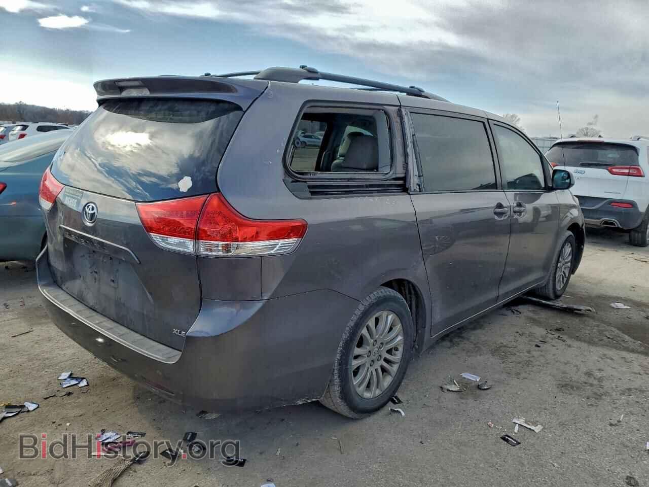 2011 TOYOTA All Models - VIN: 5TDYK3DC9BS039110 - Фото 3