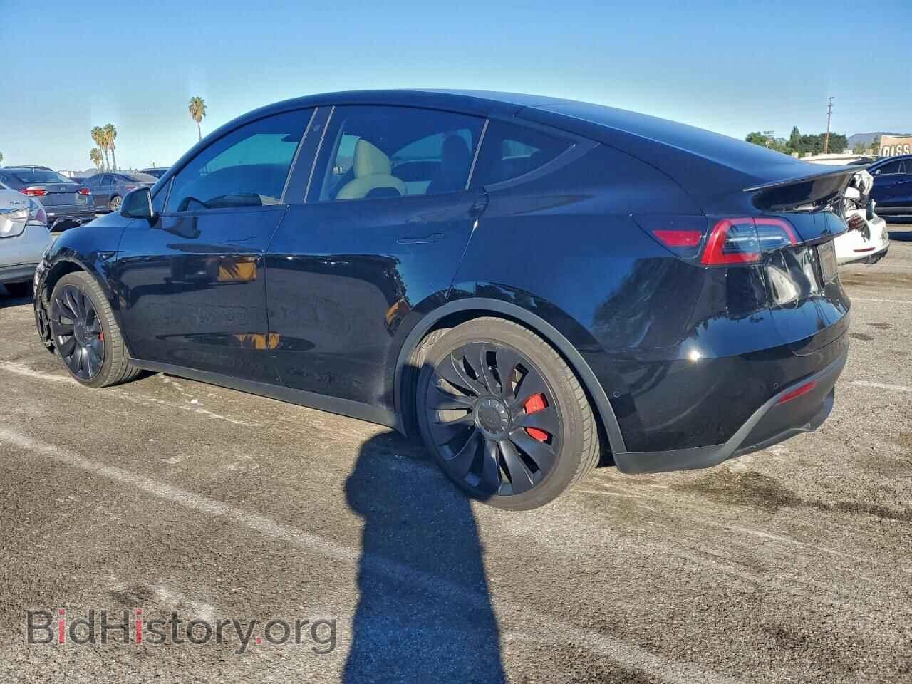 2022 TESLA MODEL Y - VIN: 7SAYGDEF9NF529879 - Фото 2