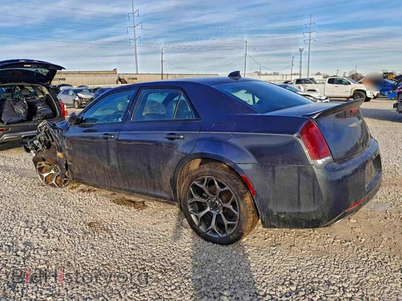 2016 CHRYSLER 300 - VIN: 2C3CCABTXGH304416 - Фото 2