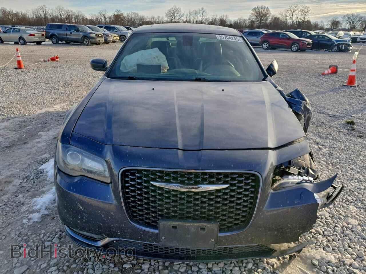 2016 CHRYSLER 300 - VIN: 2C3CCABTXGH304416 - Фото 5