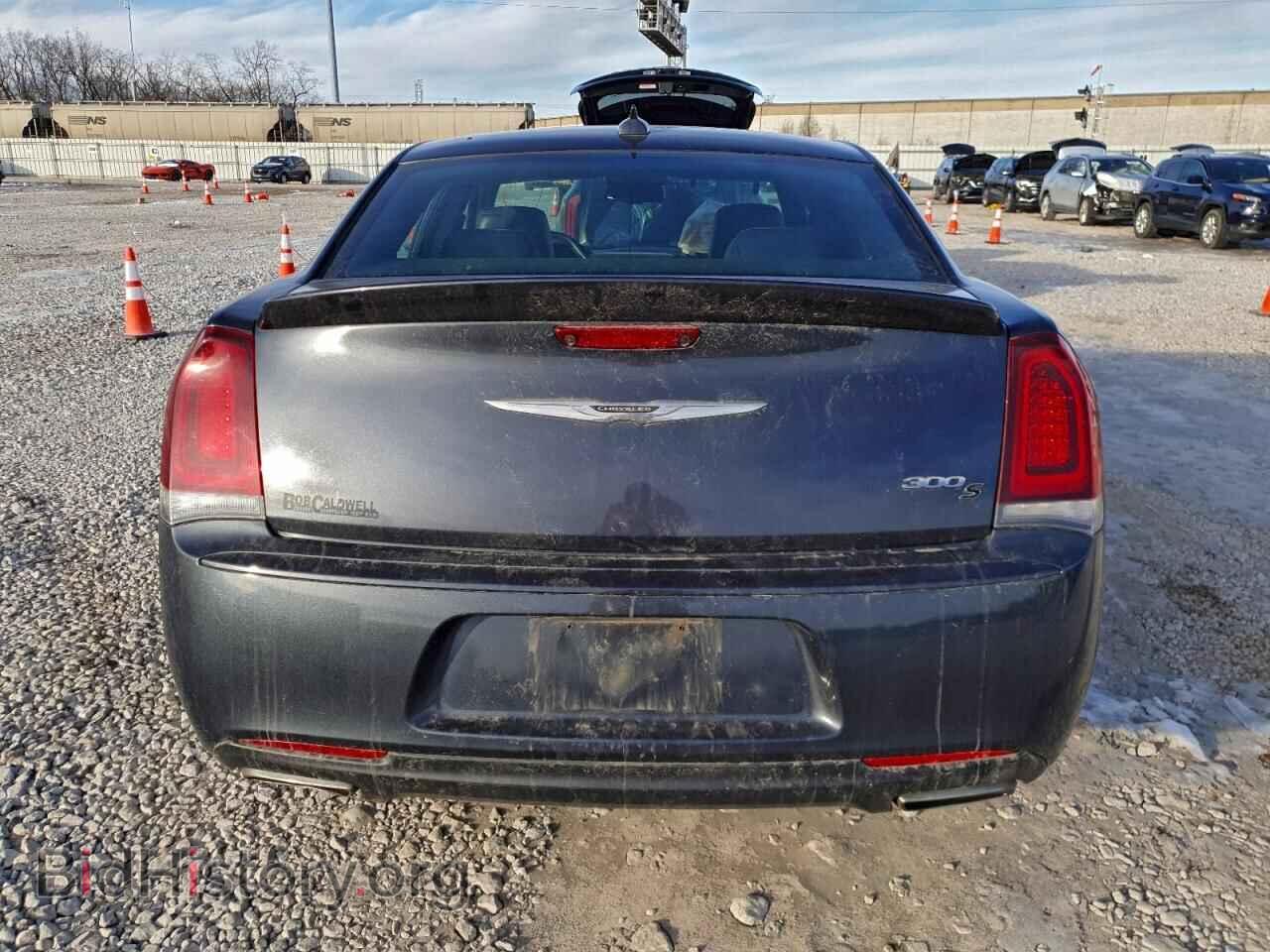 2016 CHRYSLER 300 - VIN: 2C3CCABTXGH304416 - Фото 6