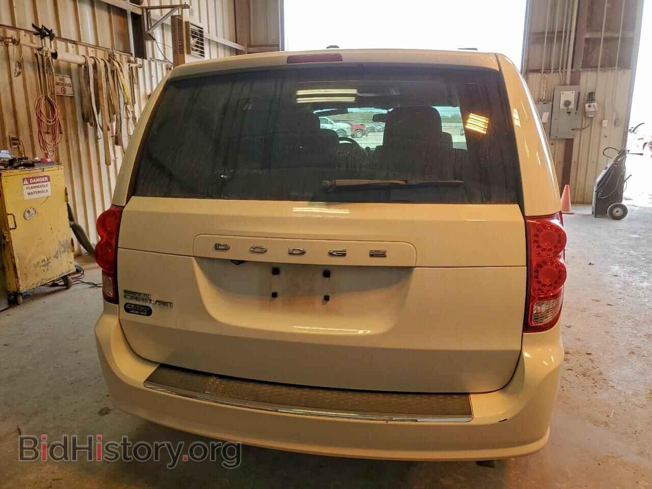 2011 DODGE CARAVAN - VIN: 2D4RN3DG3BR772022 - Фото 6