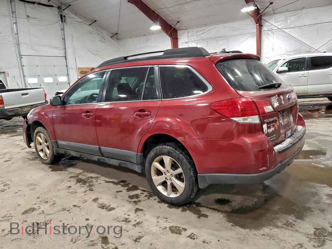 2014 SUBARU OUTBACK - VIN: 4S4BRBLC4E3311044 - Фото 2