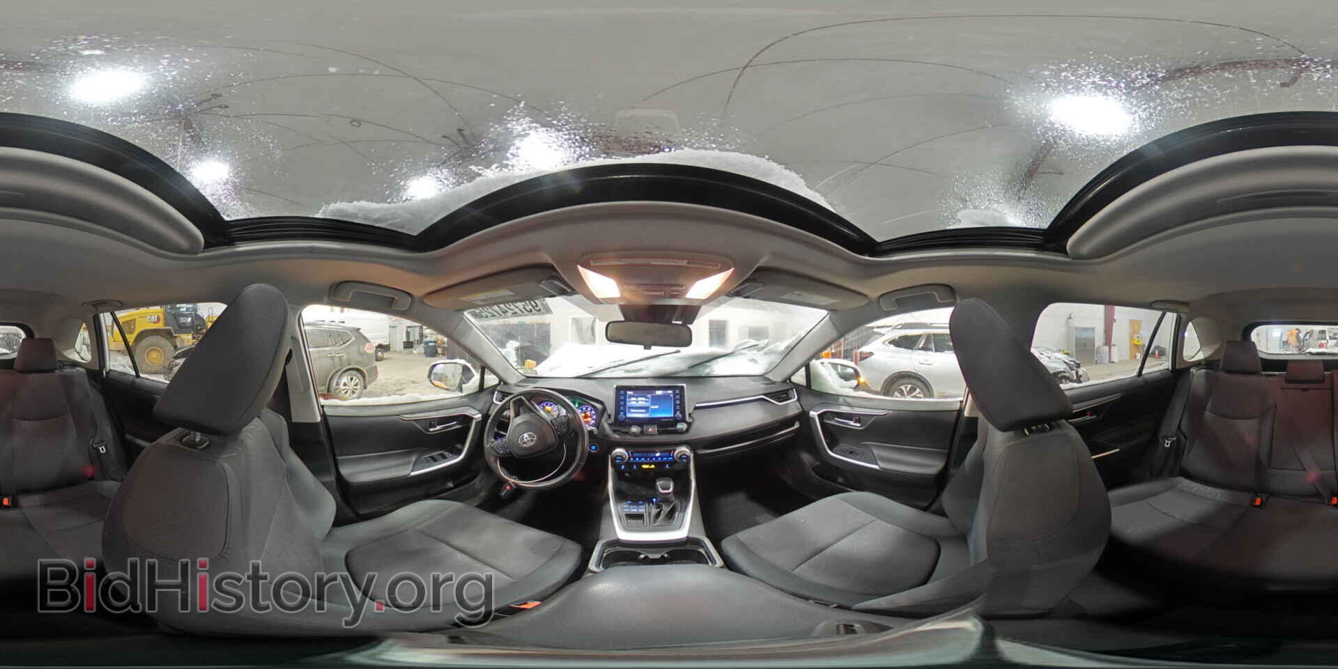 2019 TOYOTA RAV4 - VIN: JTMP1RFVXKD023512 - Фото 15