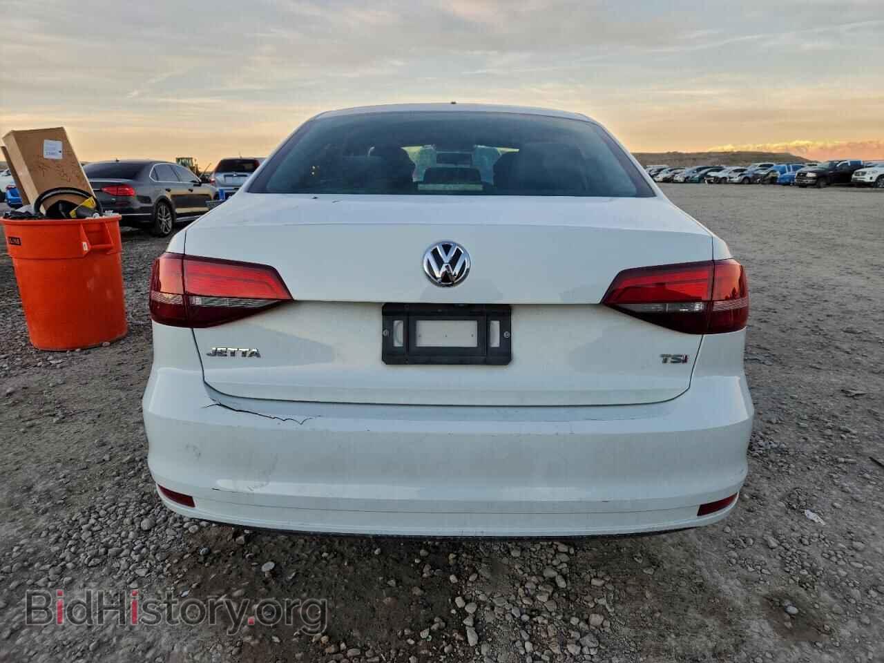 2018 VOLKSWAGEN JETTA - VIN: 3VW2B7AJ1JM213408 - Фото 6