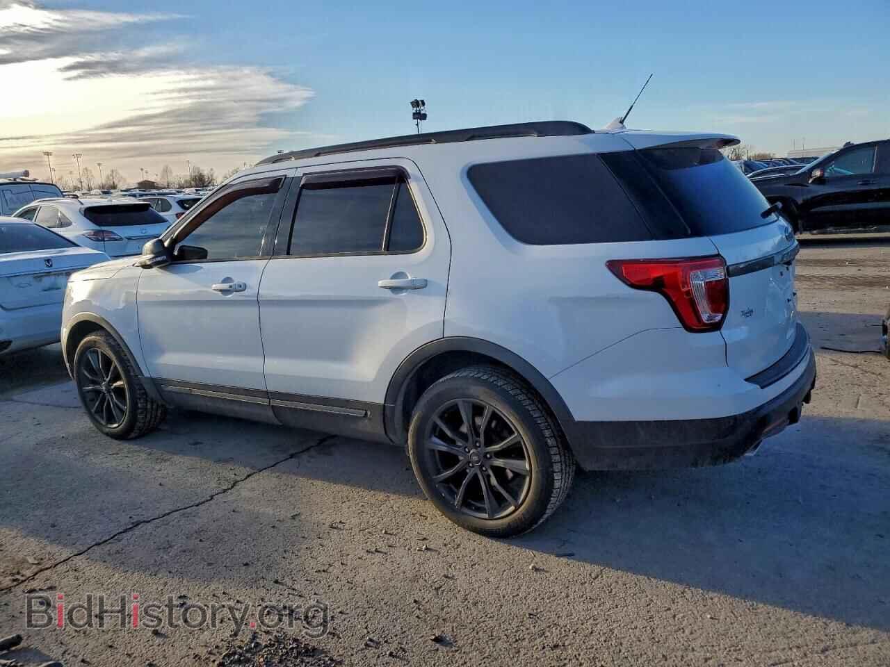 2018 FORD EXPLORER - VIN: 1FM5K8D80JGB30797 - Photo 2