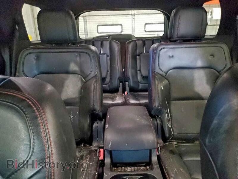 2018 Ford EXPLORER (VIN 1FM5K8GT4JGB63883) — photo 10 of 13