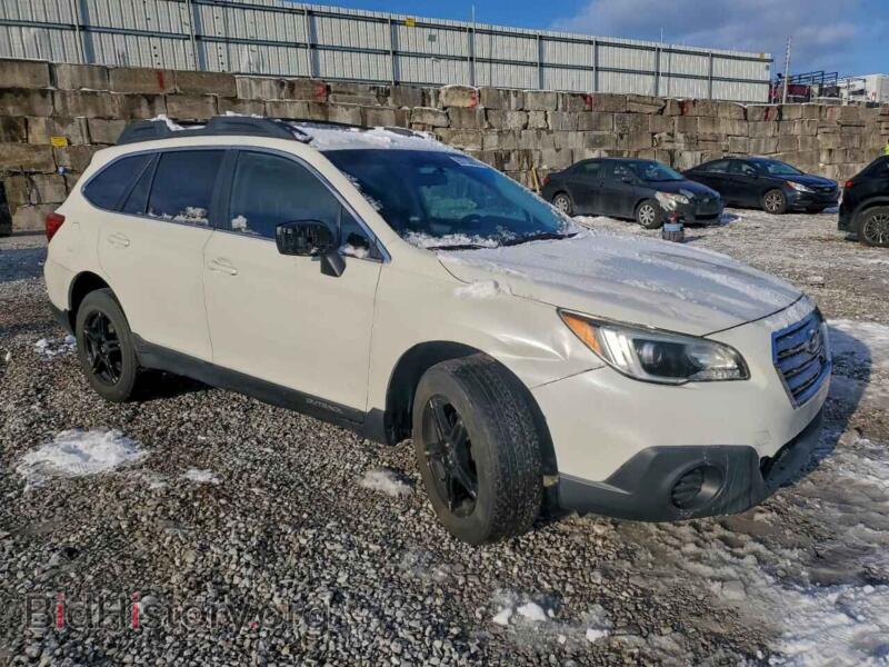 2016 Subaru OUTBACK (VIN 4S4BSBAC2G3272724) — photo 4 of 13