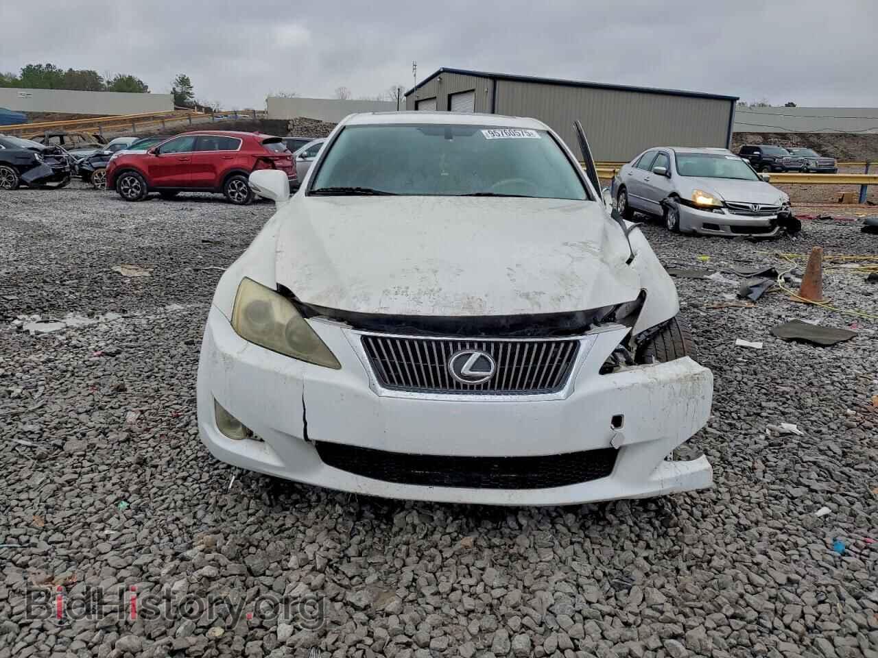2010 LEXUS IS - VIN: JTHBF5C29A2094689 - Photo 5
