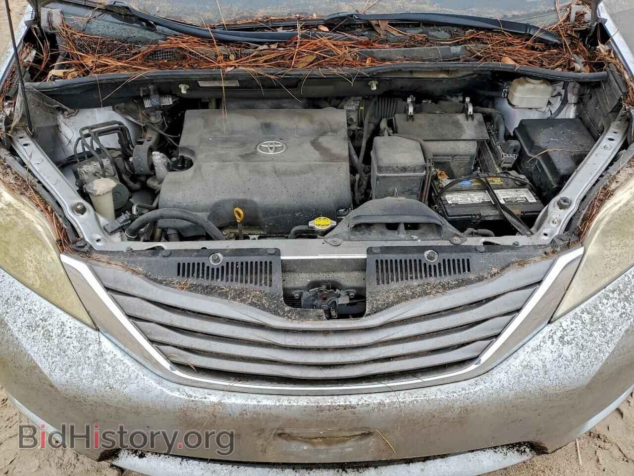 2011 TOYOTA All Models - VIN: 5TDYK3DC8BS170738 - Фото 12