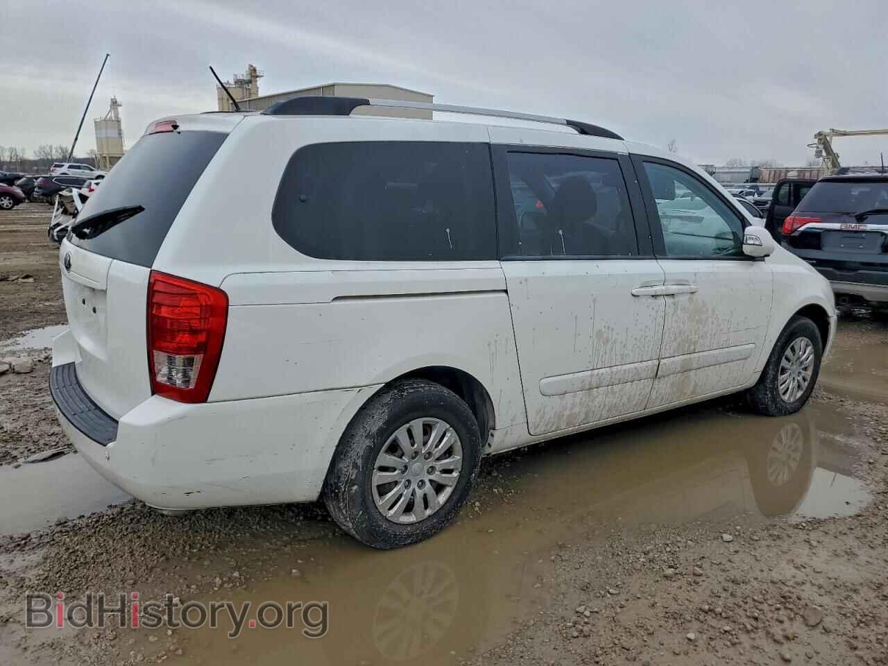 2014 KIA All Models - VIN: KNDMG4C71E6536652 - Photo 3