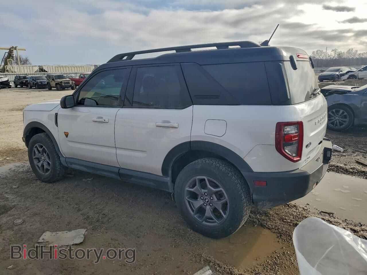 2023 FORD BRONCO - VIN: 3FMCR9D95PRE05888 - Фото 2