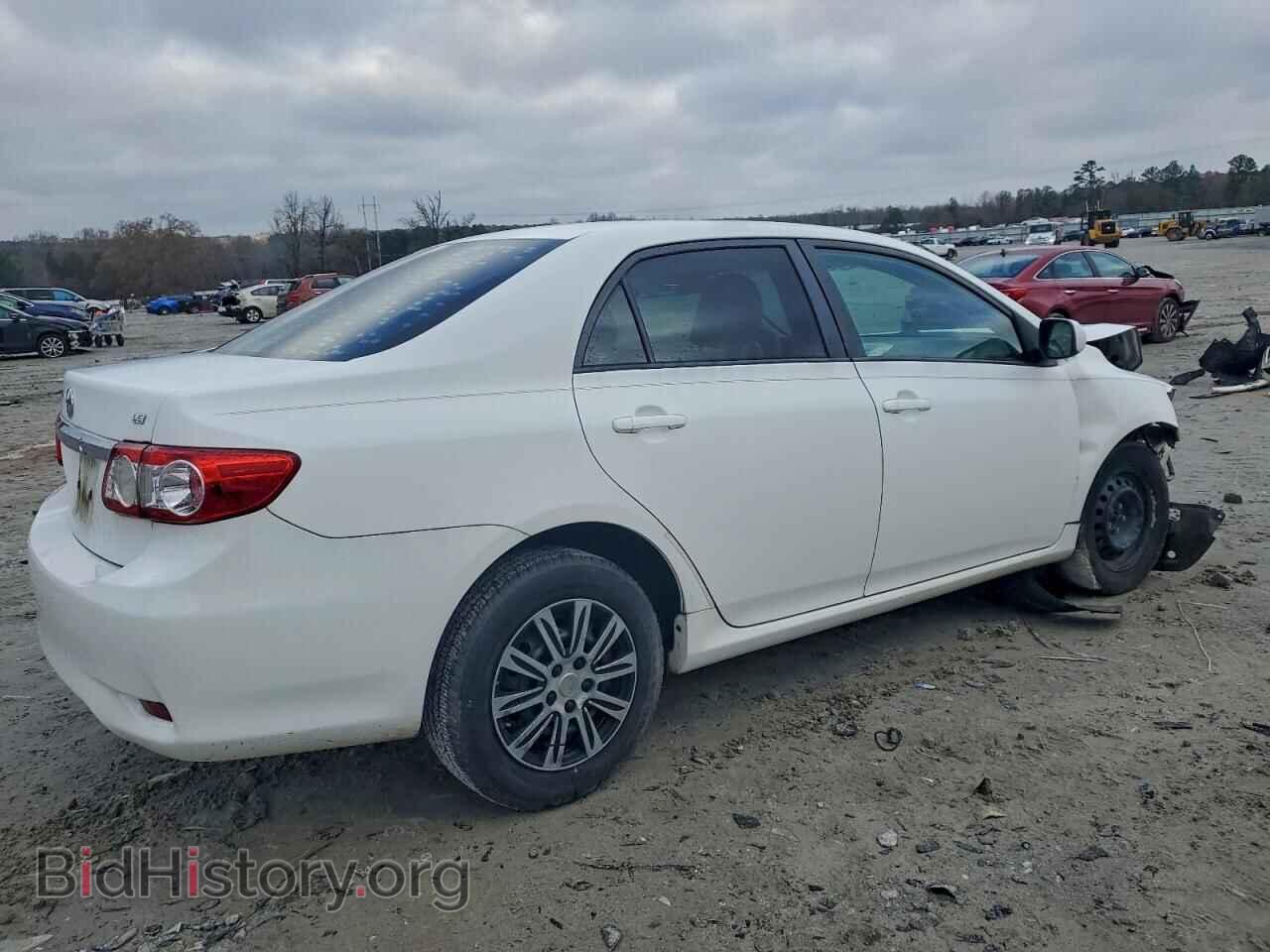 2011 TOYOTA COROLLA - VIN: 2T1BU4EE8BC543713 - Photo 3