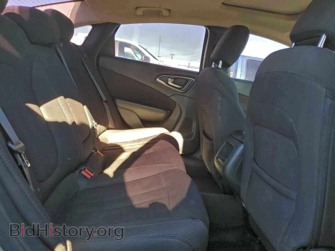 2015 CHRYSLER 200 - VIN: 1C3CCCAB9FN694385 - Фото 10