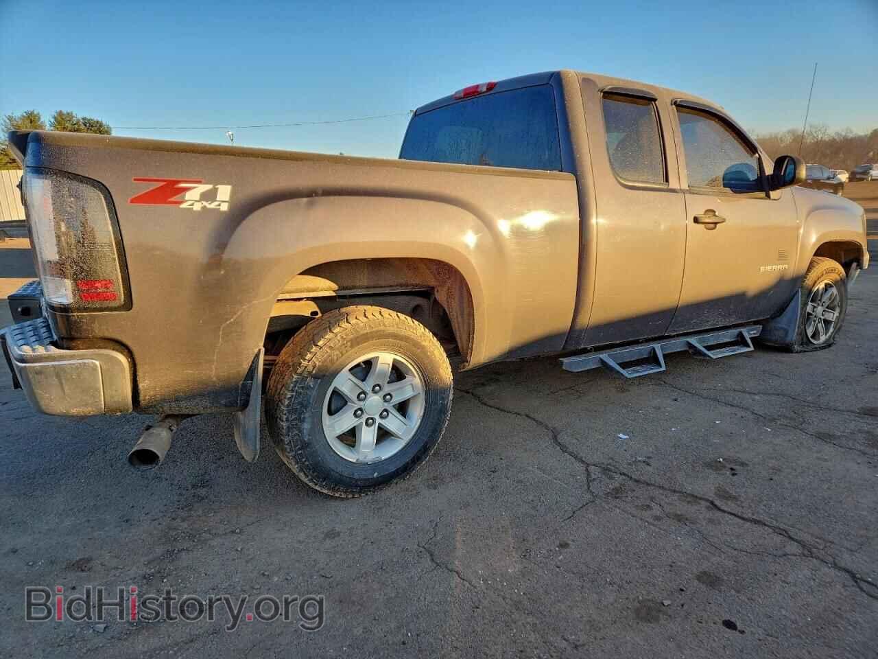 2011 GMC SIERRA - VIN: 1GTR2VE39BZ275396 - Фото 3