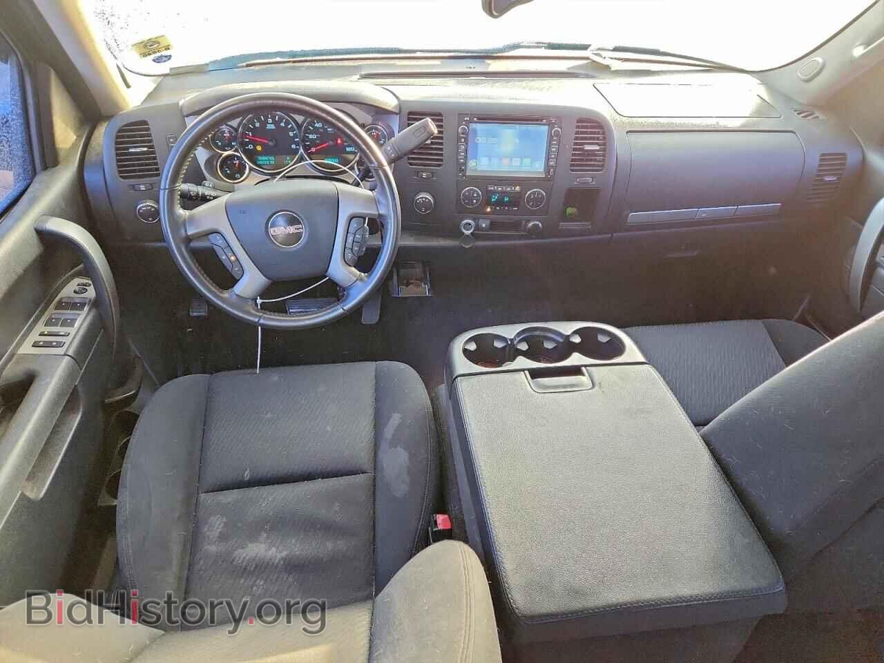 2011 GMC SIERRA - VIN: 1GTR2VE39BZ275396 - Фото 8