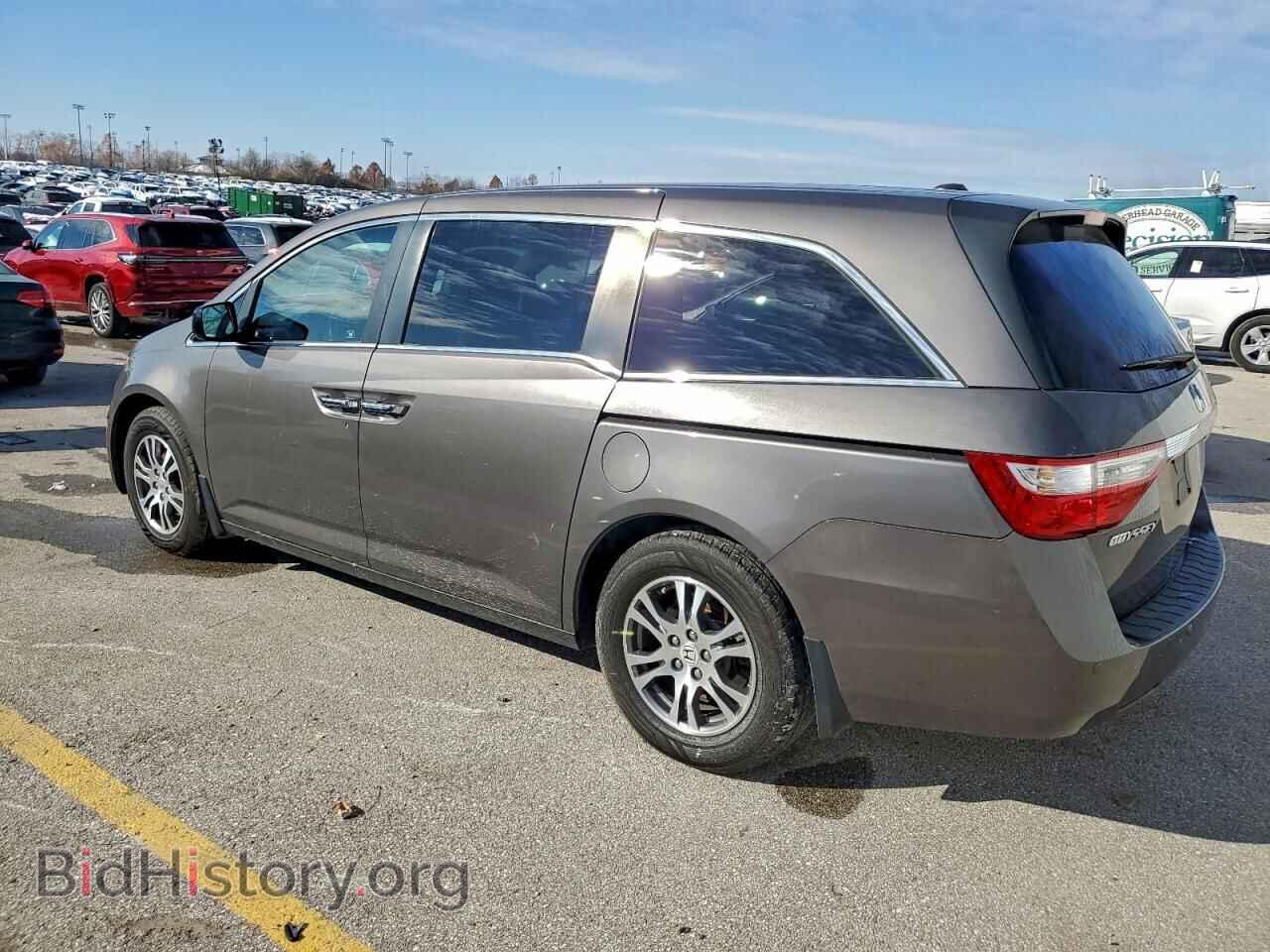 2011 HONDA All Models - VIN: 5FNRL5H67BB061323 - Photo 2