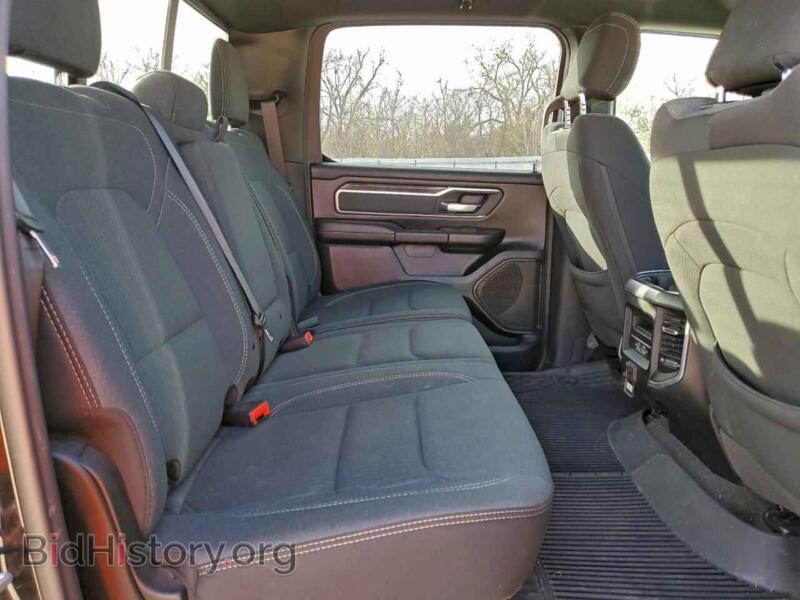 2021 RAM 1500 (VIN 1C6SRFFT3MN573672) — photo 10 of 14