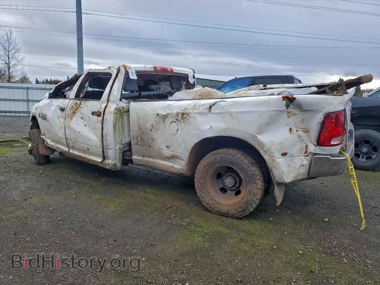 2017 RAM All Models - VIN: 3C63RRGL3HG666632 - Photo 2