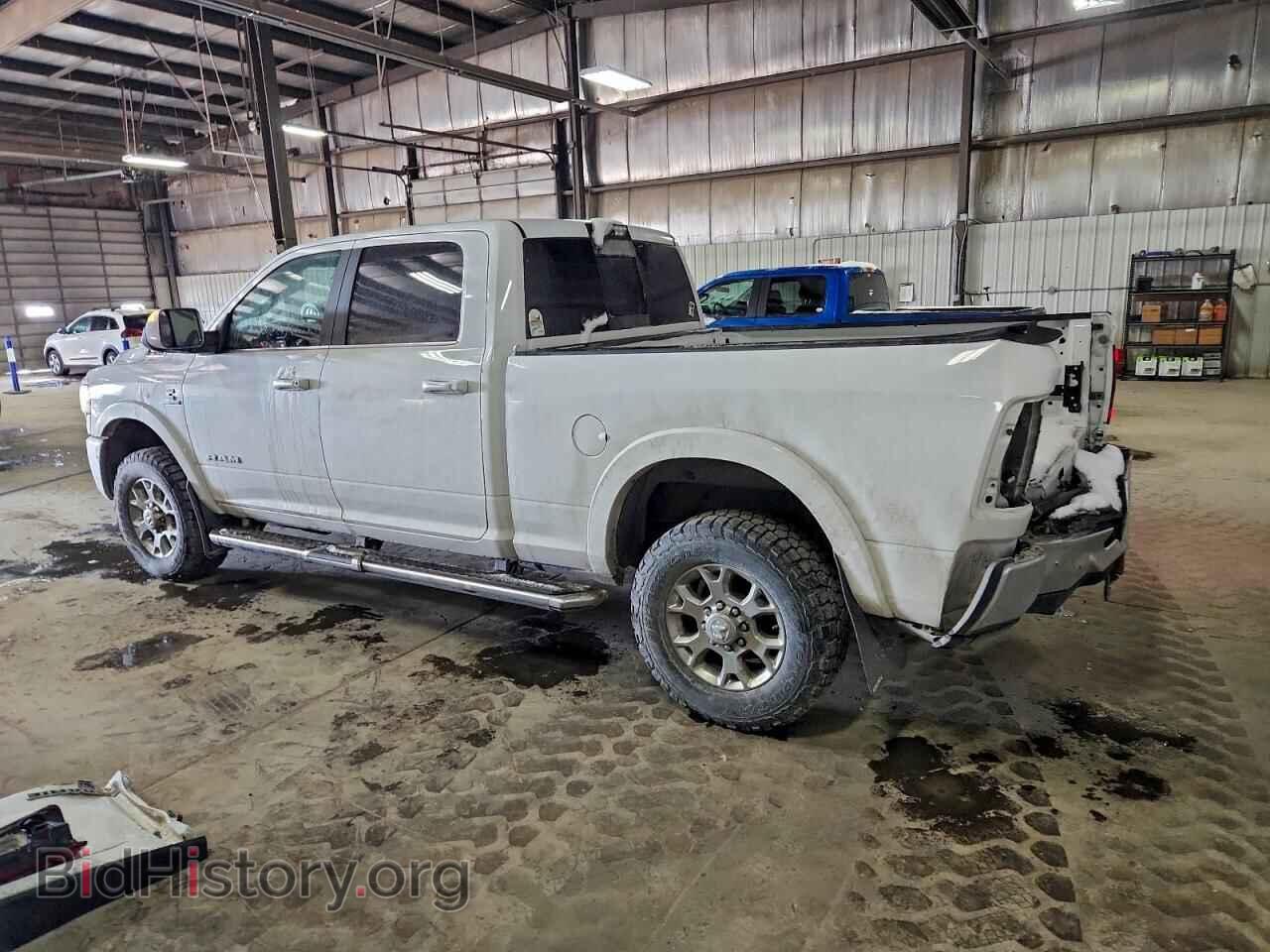 2020 RAM 3500 - VIN: 3C63R3EL3LG223910 - Фото 2