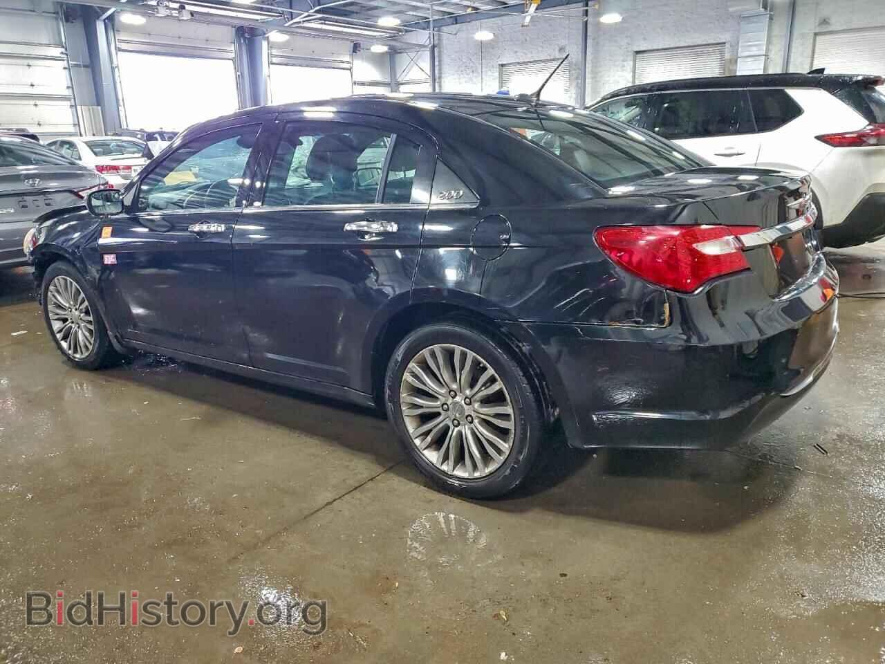 2013 CHRYSLER 200 - VIN: 1C3CCBCG7DN768497 - Фото 2