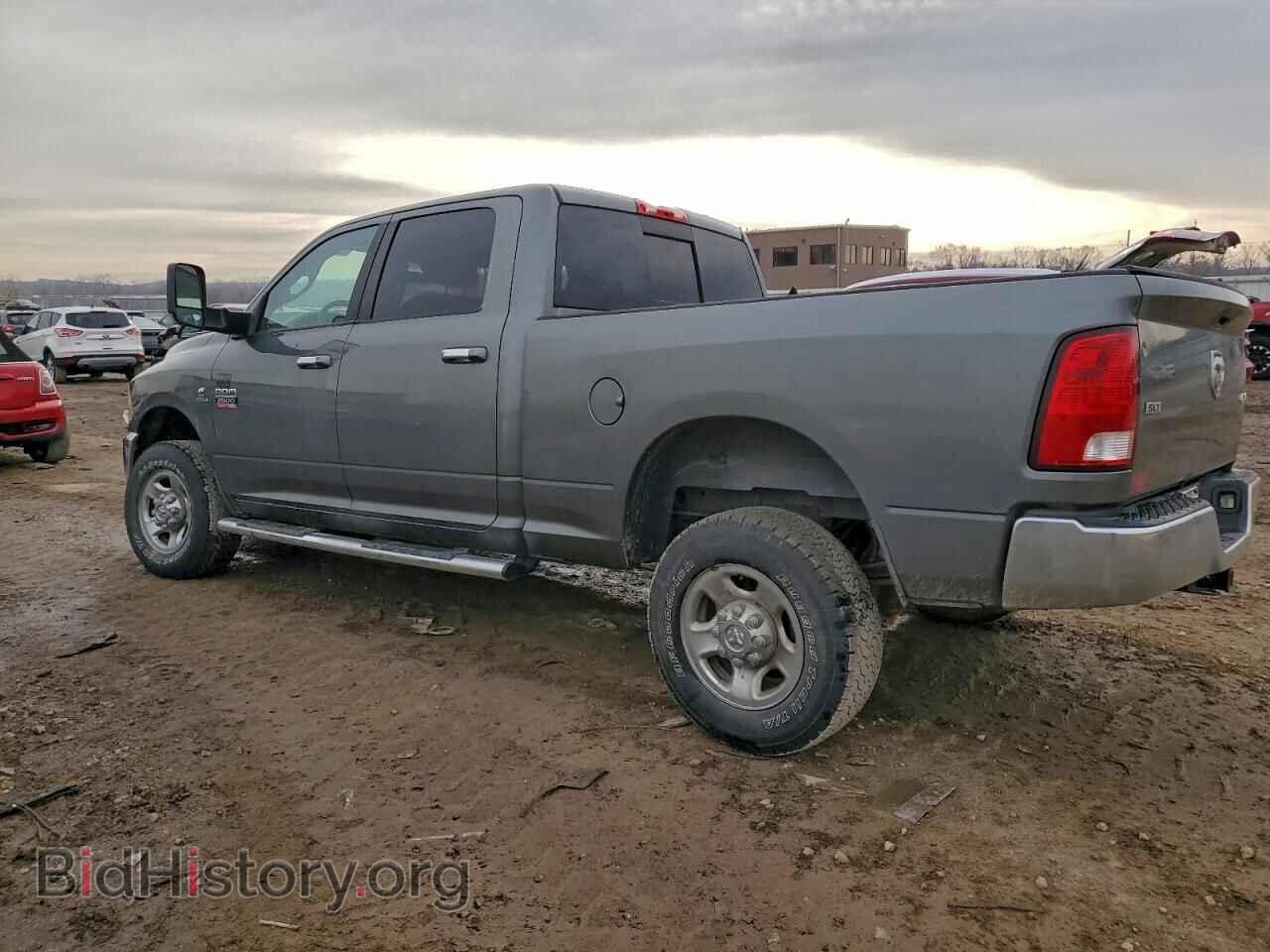 2011 DODGE All Models - VIN: 3D7UT2CL4BG583803 - Фото 2