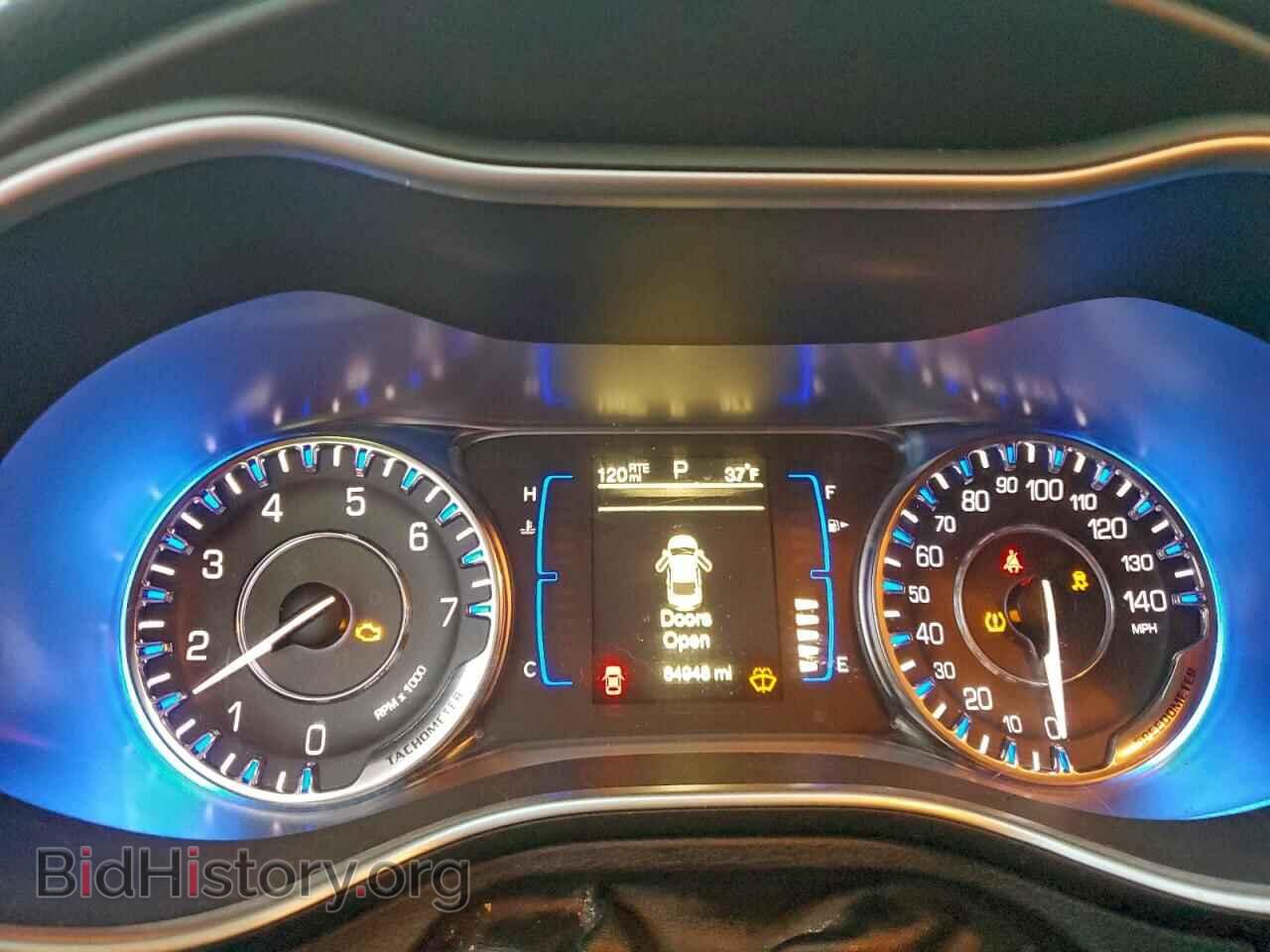 2016 CHRYSLER 200 - VIN: 1C3CCCAB1GN123975 - Фото 9