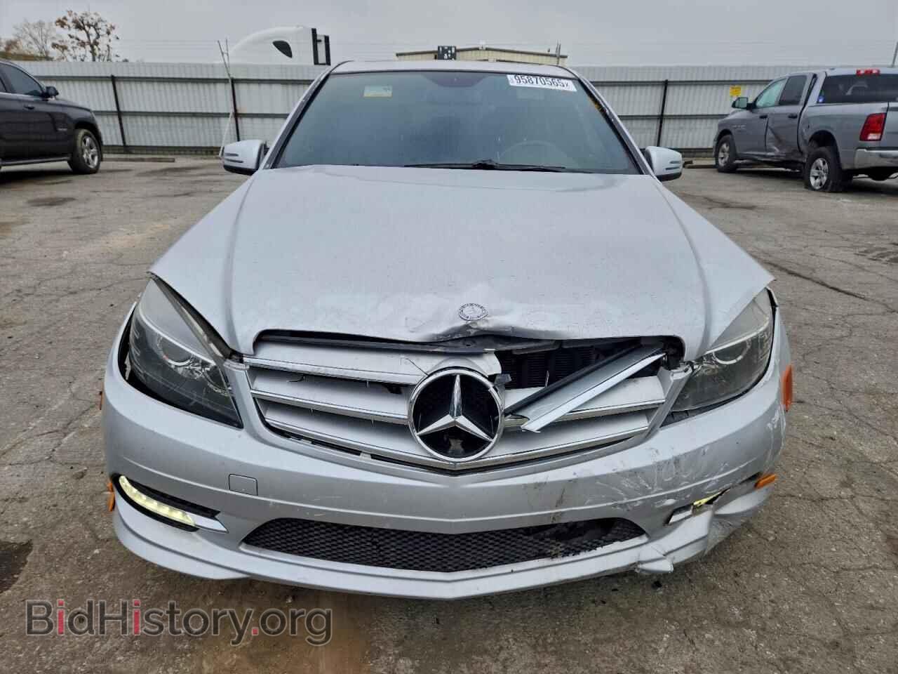 2011 MERCEDES-BENZ C-CLASS - VIN: WDDGF5EB3BR174038 - Фото 5