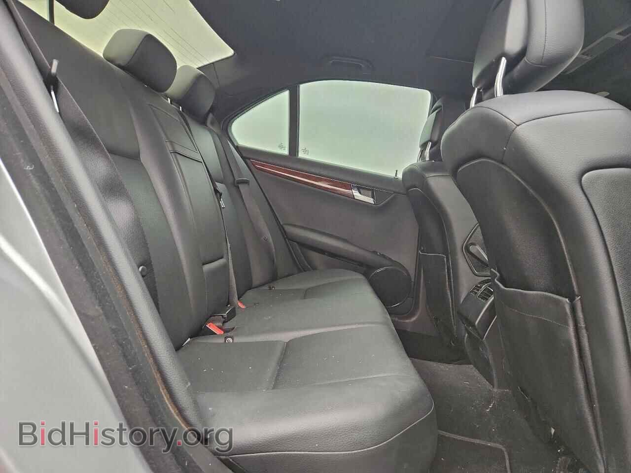 2011 MERCEDES-BENZ C-CLASS - VIN: WDDGF5EB3BR174038 - Фото 10