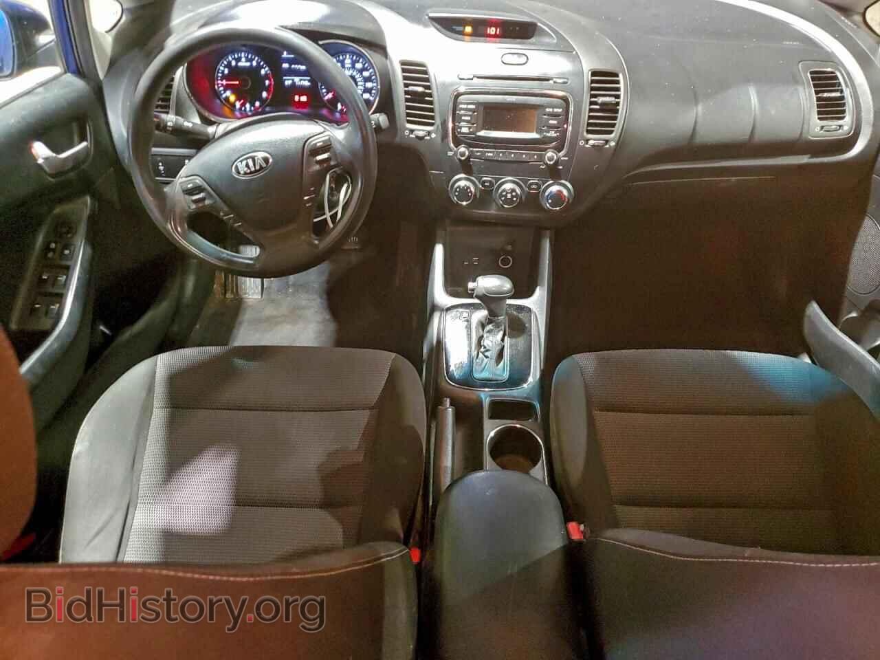 2017 KIA FORTE - VIN: 3KPFK4A77HE064885 - Фото 8