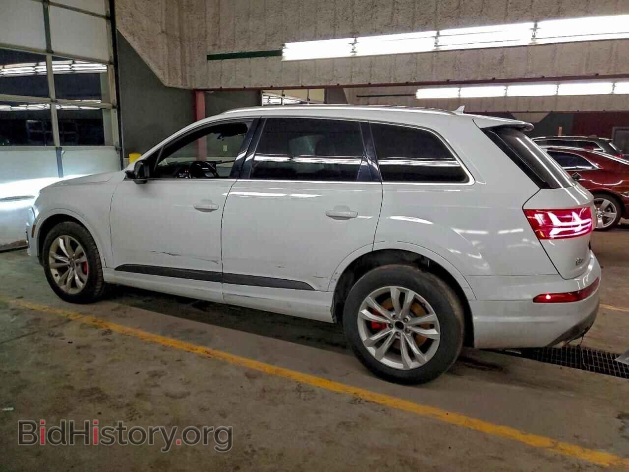 2017 AUDI Q7 - VIN: WA1LAAF73HD010105 - Фото 2