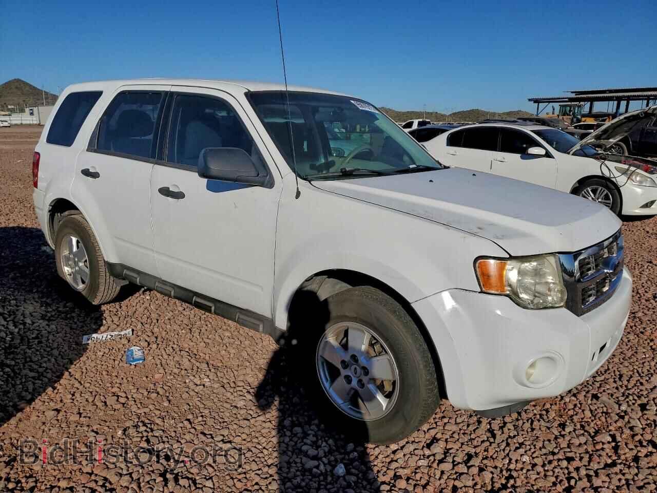2011 FORD ESCAPE - VIN: 1FMCU0C73BKA93724 - Фото 4
