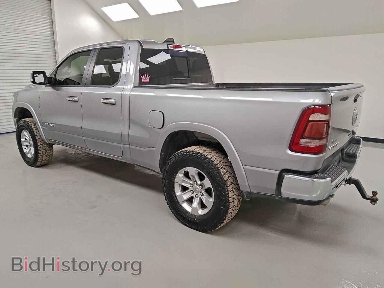 2020 RAM 1500 - VIN: 1C6SRFDT3LN124865 - Фото 2