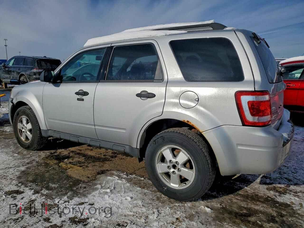 2010 FORD ESCAPE - VIN: 1FMCU0D77AKC50328 - Фото 2