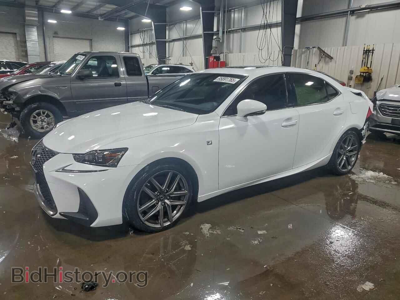 Photo JTHCM1D28H5018648 - LEXUS IS 2017