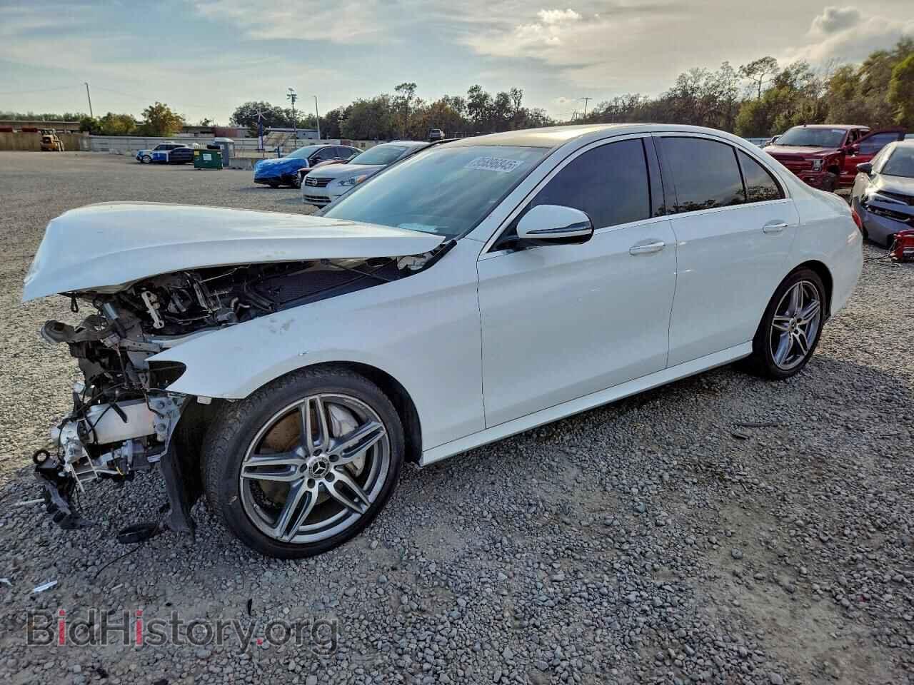 Photo WDDZF4JB8HA256766 - MERCEDES-BENZ E-CLASS 2017