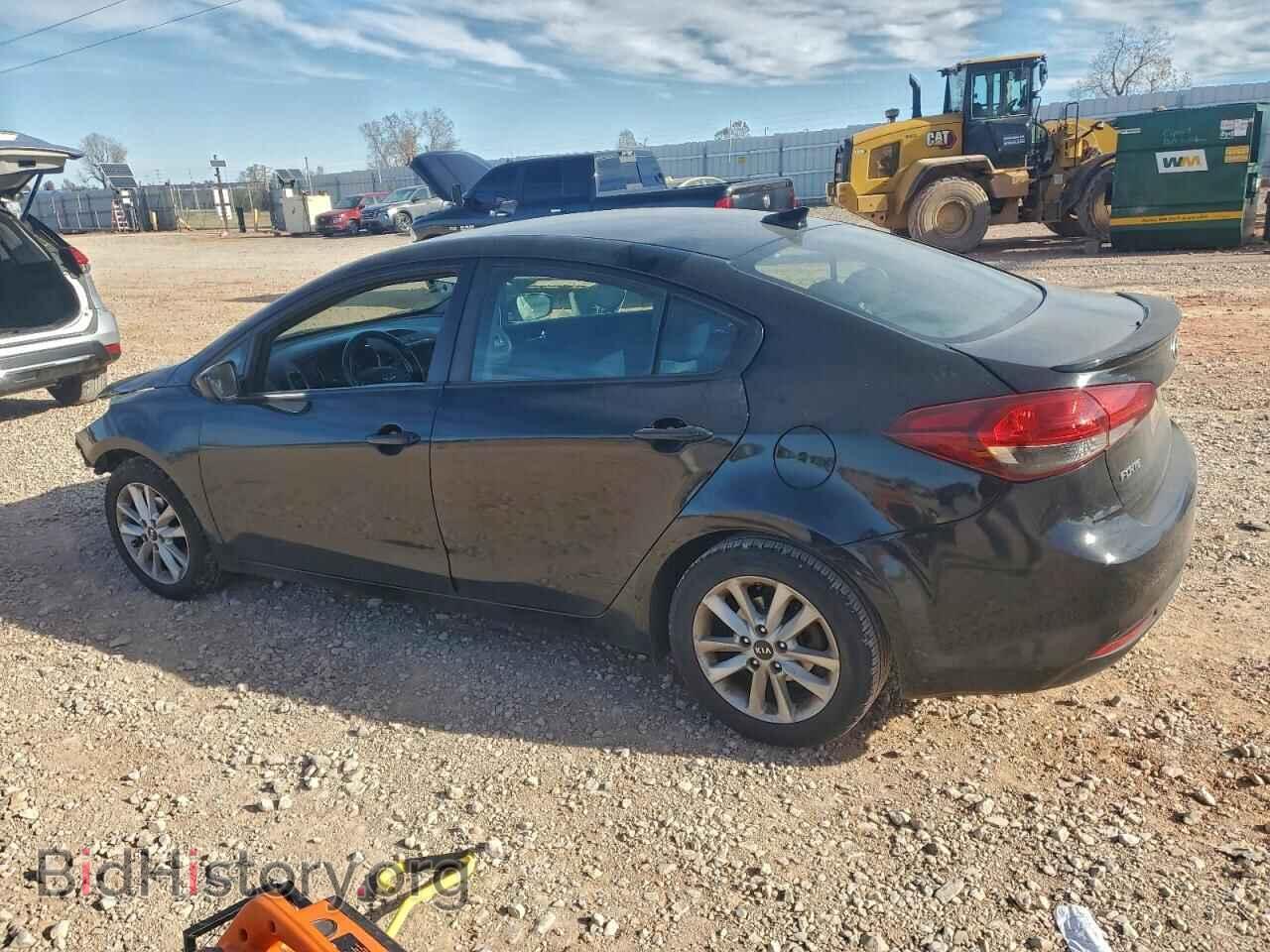 2017 KIA FORTE - VIN: 3KPFL4A70HE109727 - Photo 2
