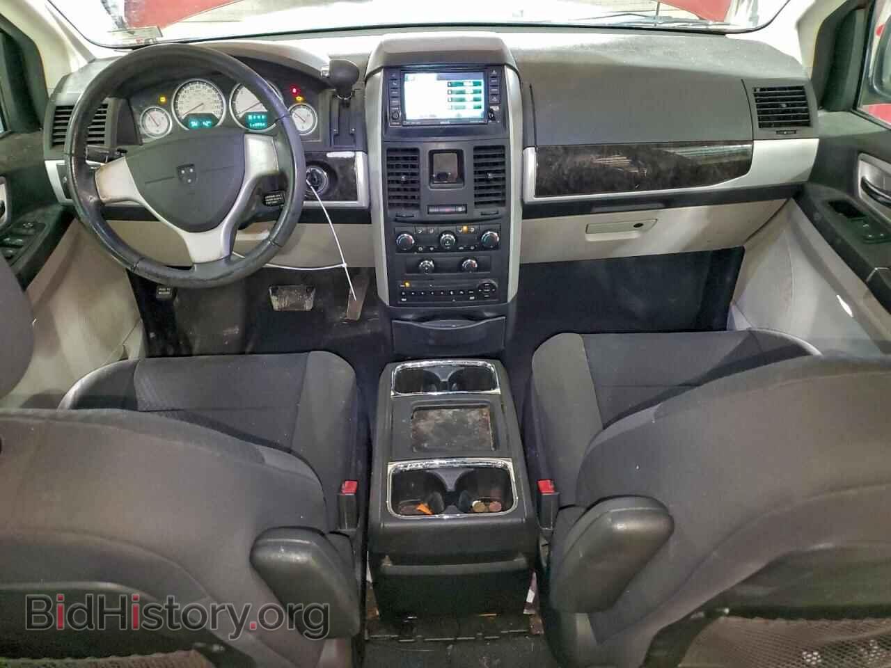 2010 DODGE CARAVAN - VIN: 2D4RN6DXXAR350376 - Фото 8