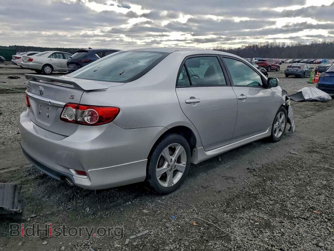 2011 TOYOTA COROLLA - VIN: 2T1BU4EE9BC664525 - Фото 3