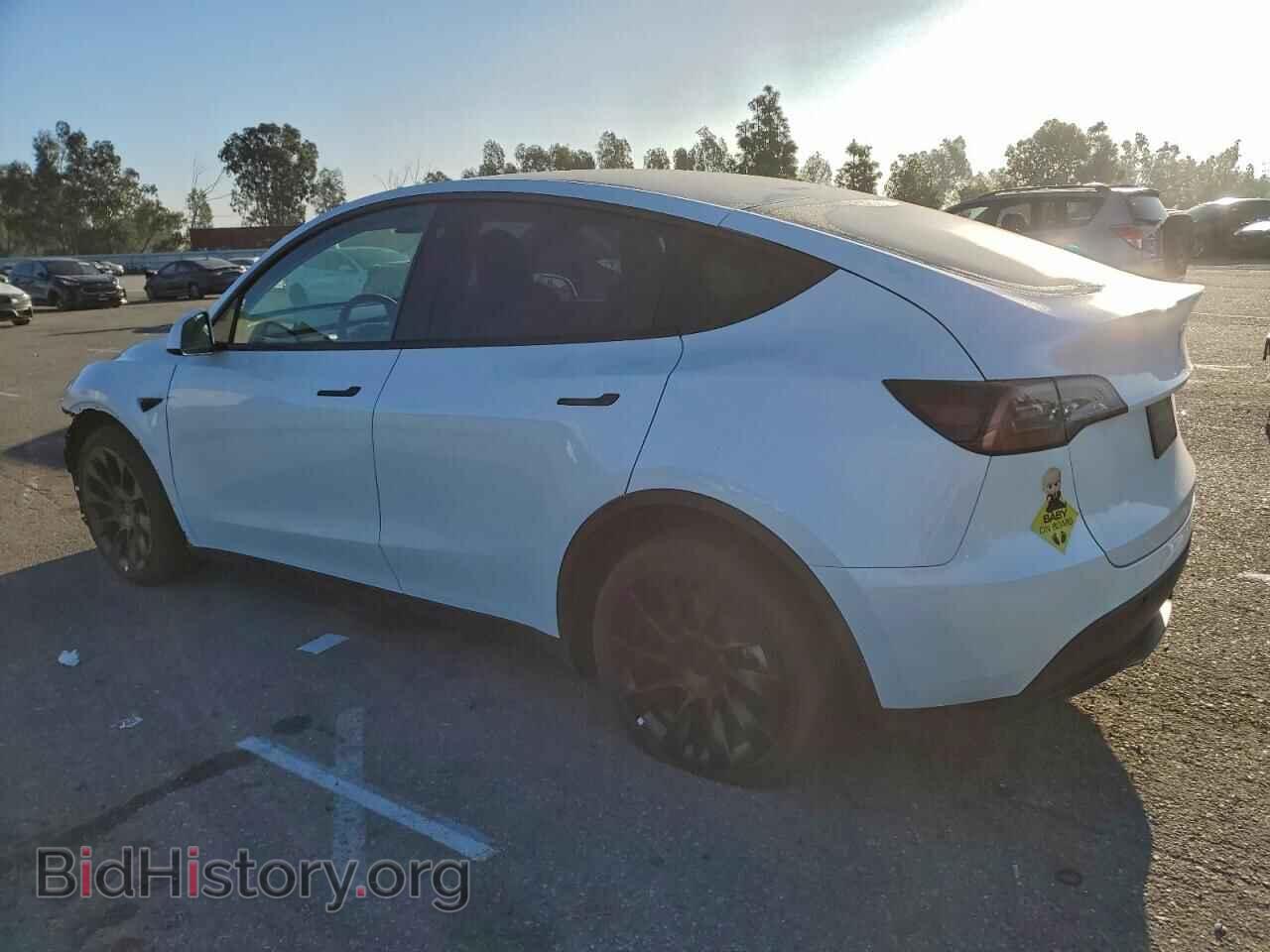 2022 TESLA MODEL Y - VIN: 7SAYGDEE4NF451177 - Фото 2