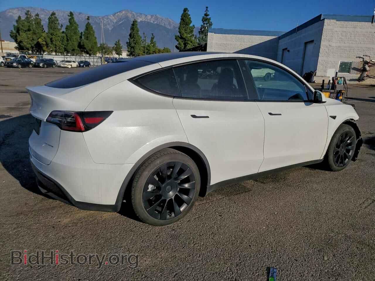 2022 TESLA MODEL Y - VIN: 7SAYGDEE4NF451177 - Фото 3