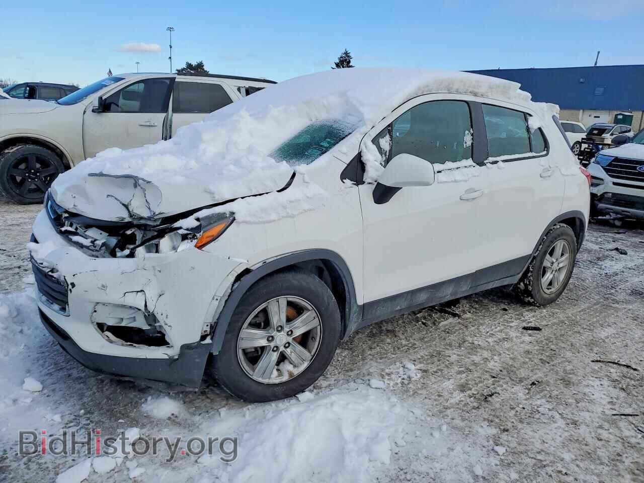 2019 CHEVROLET TRAX - VIN: 3GNCJKSB3KL379450 - Photo 1