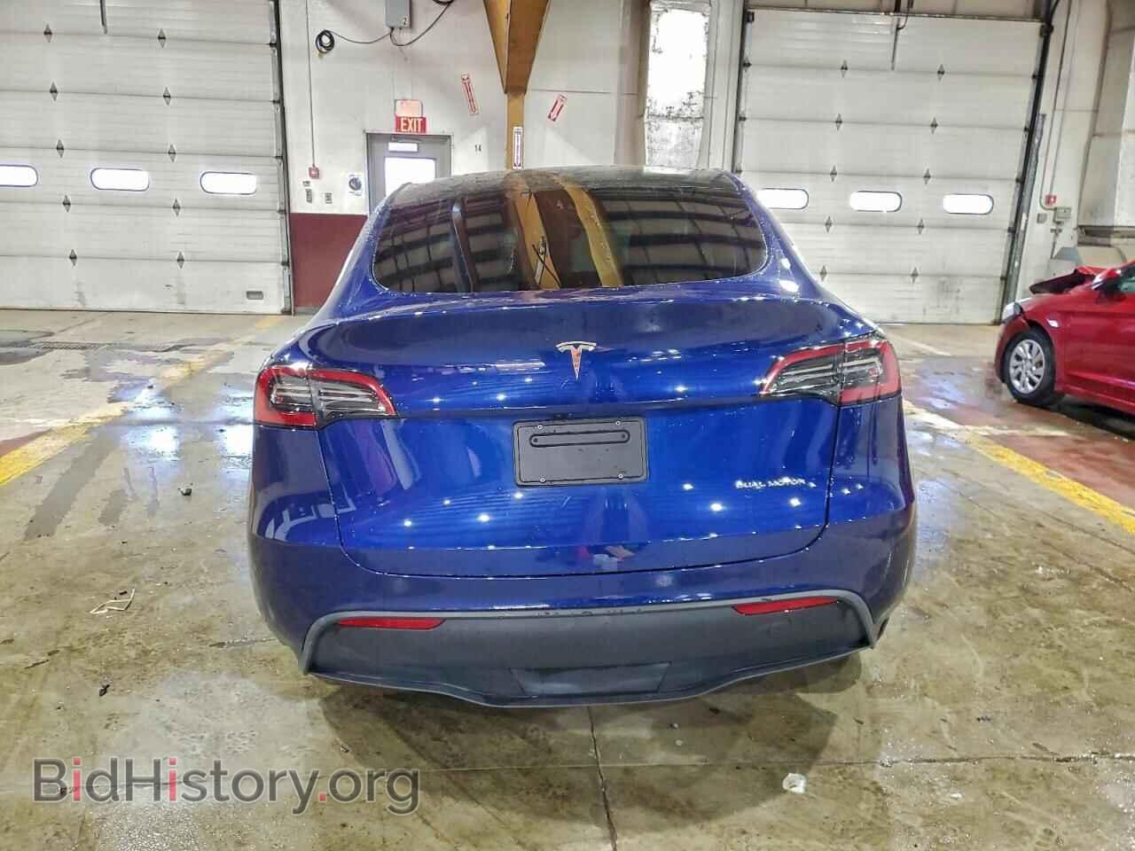 2024 TESLA MODEL Y - VIN: 7SAYGDEE8RA329182 - Фото 6