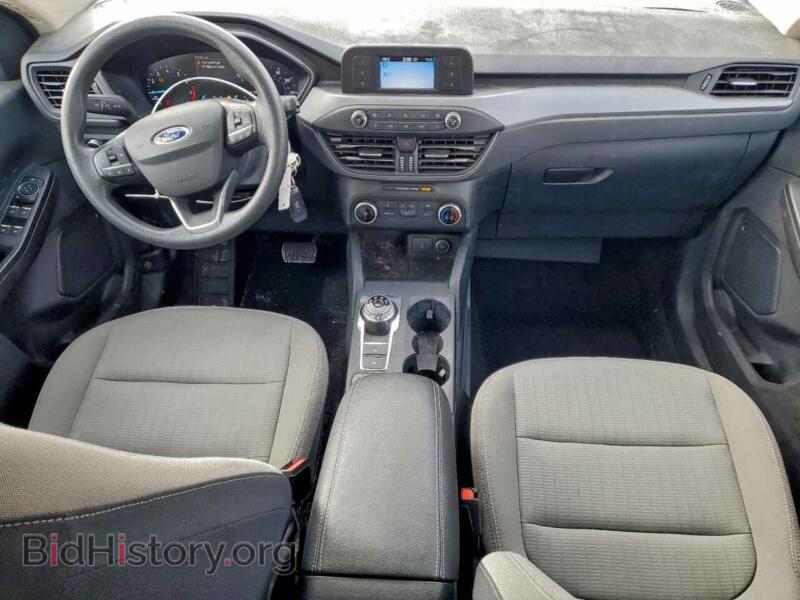 2020 Ford ESCAPE (VIN 1FMCU0F60LUA50984) — photo 8 of 13