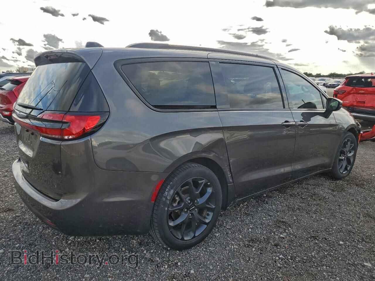 2023 CHRYSLER PACIFICA - VIN: 2C4RC1BG7PR516709 - Фото 3