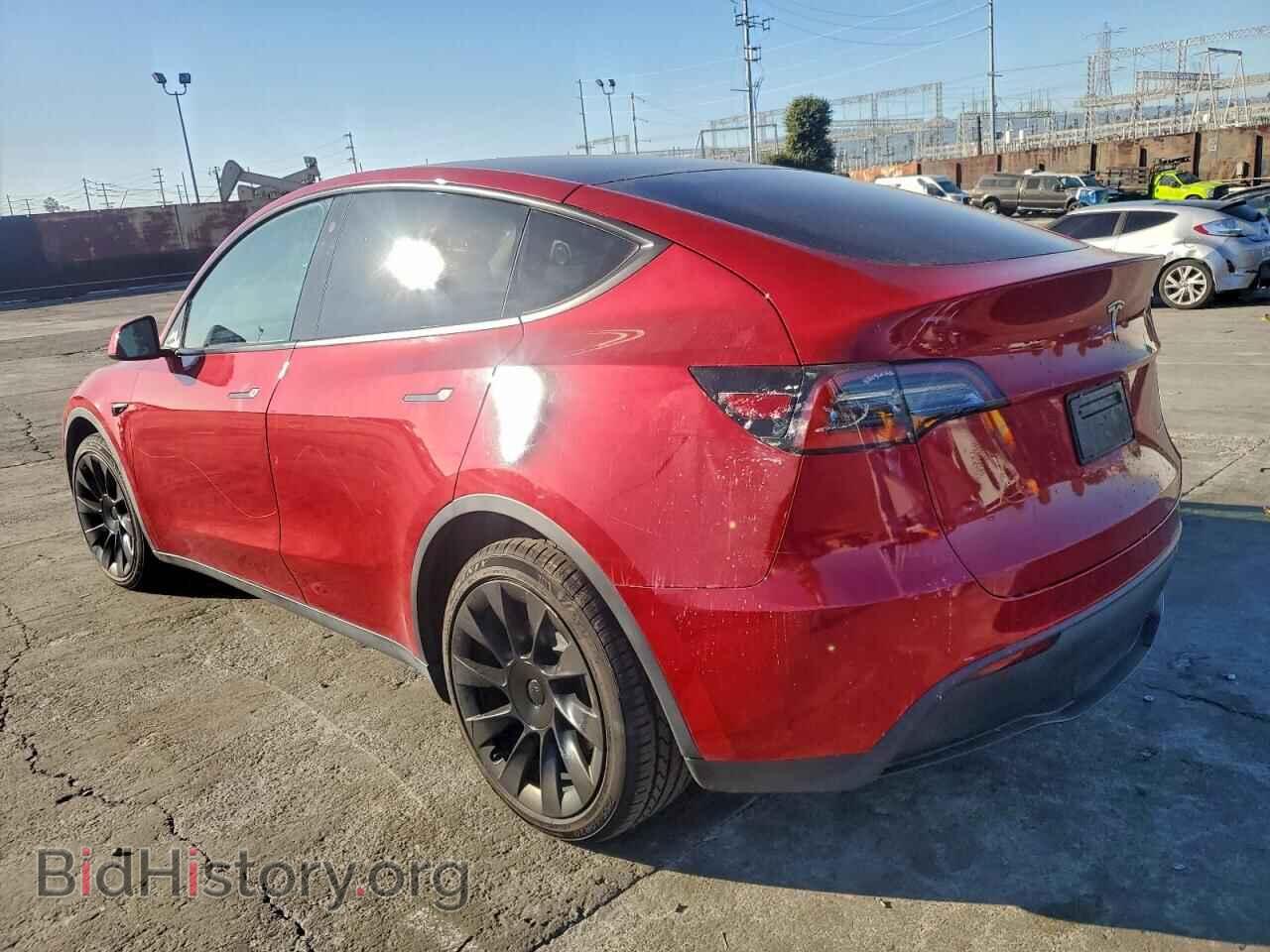 2021 TESLA MODEL Y - VIN: 5YJYGDEE2MF093976 - Photo 2